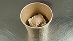 Classic ramen soup and 100% plastic-free EDGGY packaging alternative. | Image Source: unger+