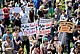 Demonstrationszug über den Campus (Foto: Uni Hohenheim/EYB)