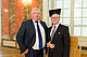Prof. Dr. Dr. h.c. Manfred Bruhn (r.) und Prof. Dr. Dr. h.c. mult. Christian Homburg von der Universität Mannheim, der bei der Verleihung die Festrede hielt | Bildquelle: Universität Hohenheim / Oskar Eyb