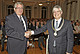 Prof. Dr. Hans-Peter Liebig 2014 bei der Verleihung der Ehrennadel der Universität  Hohenheim durch Rektor Prof. Dr. Stephan Dabbert | Bildquelle: Universität Hohenheim_Winkler