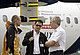 Letzte Besprechung vor dem Forschungsflug: COPS-Leiter Prof. Dr. Volker Wulfmeyer und Prof. Dr. Christoph Kottmeier mit COPS Koordinator  Dr. Andreas Behrendt