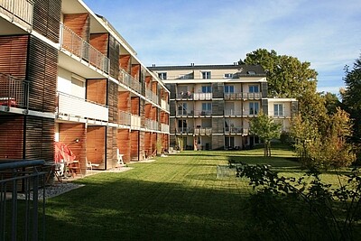 TOP: möbliert, hell, mit Balkon, direkt Uni Hohenheim - Photo 1