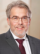 Prof. Dr. Andreas Pyka ist auch künftig Prorektor für Internationalisierung an der Universität Hohenheim. | Bildquelle: Universität Hohenheim / Jan Winkler