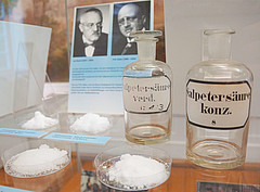 Egal ob Stickstoffdüngung oder Sprengstoff: Salpeter ist vielseitig einsetzbar