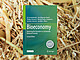 University of Hohenheim is publishing the second, greatly expanded edition of its central textbook on the bioeconomy – freely accessible online and available in hardcover and softcover | Image source: Springer Nature Switzerland AG (Cover) and Max Kovalenko University of Hohenheim is publishing the second, greatly expanded edition of its central textbook on the bioeconomy – freely accessible online and available in hardcover and softcover | Image source: Springer Nature Switzerland AG (Cover) and Max Kovalenko