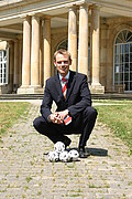Prof. Dr. Markus Voeth, Leiter des Lehrstuhls für Marketing I an der Universität Hohenheim / Foto: Universität Hohenheim
