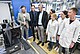 Prof. Dr. Mario Jekle, Leiter des Fachgebiets Pflanzliche Lebensmittel der Universität Hohenheim, Bernhard Grieb, Leiter der Wirtschaftsförderung der Landeshauptstadt Stuttgart, Michael Kaiser, Geschäftsführer der Wirtschaftsförderung Region Stuttgart GmbH, Mark Leinemann, Vorsitzender des Verbands crowdfoods und Mitarbeitende der Uni Hohenheim. Foto: Max Kovalenko, Rechte: LHS
