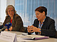 Bei einer Landespressekonferenz stellen Claudia Duppel und Prof. Dr. Regina Birner die Erklärung vor. | Bildquelle: Universität Hohenheim / Dorothee Barsch