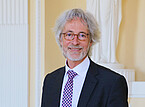 Der künftige Rektor der Universität Hohenheim: Prof. Dr. Christoph Schneider | Bildquelle: Universität Hohenheim / Corinna Schmid