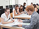 Verhandeln will gelernt sein - am besten schon im Studium. | Bildquelle: Universität Hohenheim